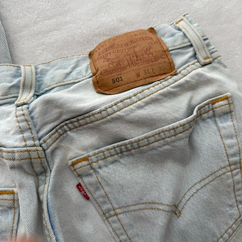 Vintage Levi’s 501 Button Fly Jeans Made in USA Classic Straight Leg